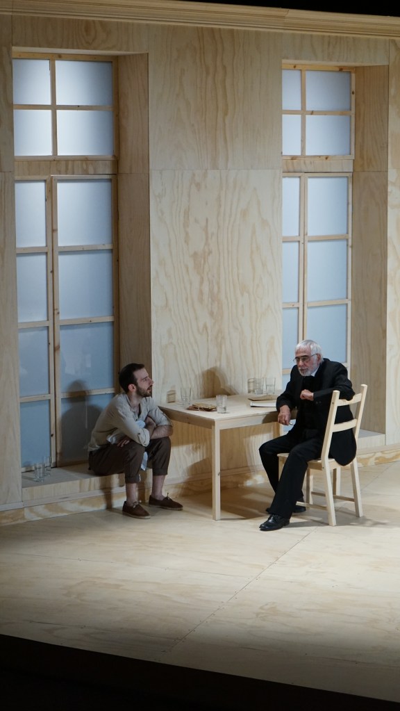 EL joven, el viejo y el mar Gala Hispanic Theatre 2015 Diseño de Escenografía Y vestuario Silvia de Marta