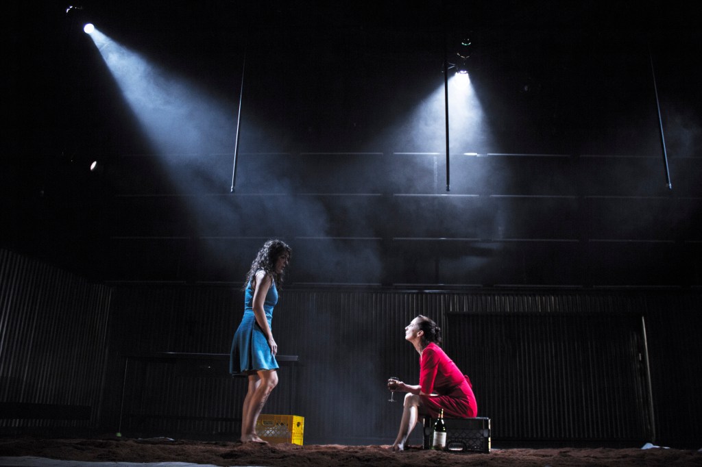 Yerma Gala Hispanic Theatre 2015 Diseño de Escenografía Y vestuario Silvia de Marta