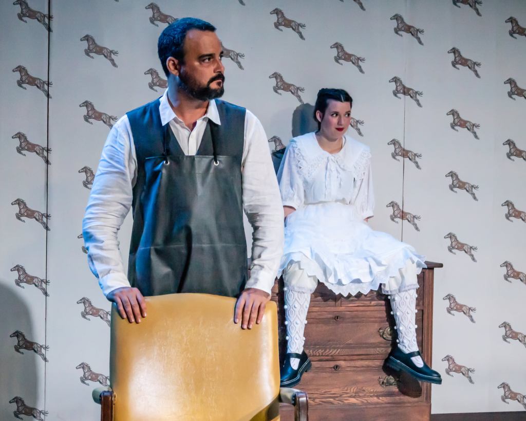 Doña Rosita la soltera, o el lenguaje de las flores, by Nando López Gala HIspanic Theatre 2021 Escenografía y vestuario Silvia de Marta