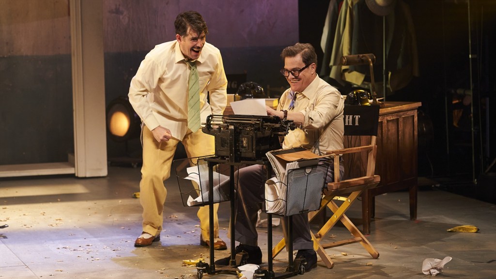 PLÁTANOS Y CACAHUETES. ESCENOGRAFÍA SILVIA DE MARTA